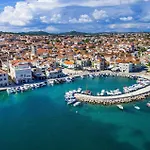 Amazing In With Wifi Apartment Vodice