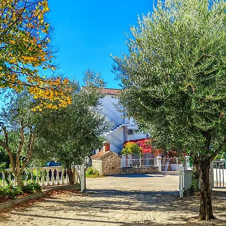 In With Wifi Appartement Vodice