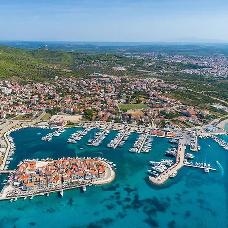 In With Wifi * Vodice